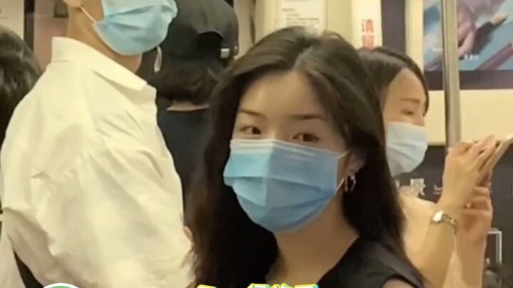 Ikatan takdir memang ajaib—kalau kamu bertemu orang yang kamu suka, langsung aja berani mendekat dan