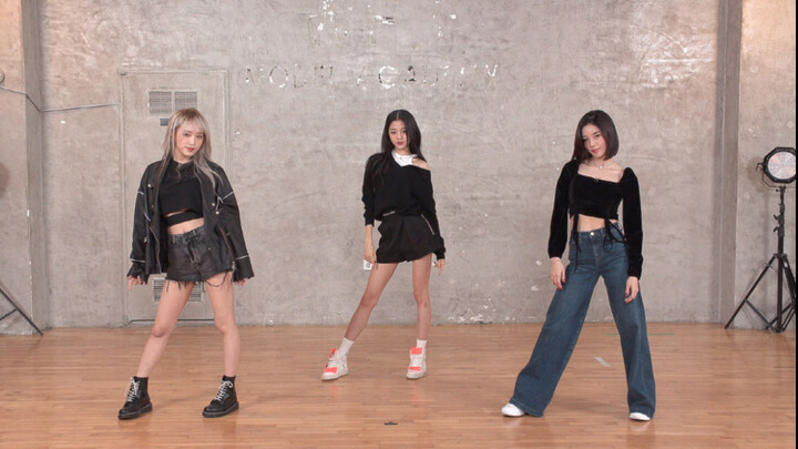 张元英就应该站C位