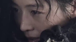 จางจุนหนิงไม่สามารถซ่อนสายตาอันแทงของเธอได้อีกต่อไปแล้ว...