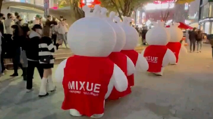 Snow King Invades Seoul!