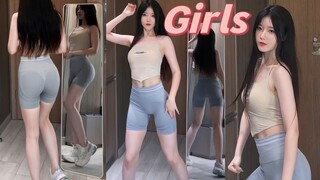 Bisakah kamu menemukan garis rompi? "Girls" yang keren dan memuaskan semua perspektif. Mencerminkan 