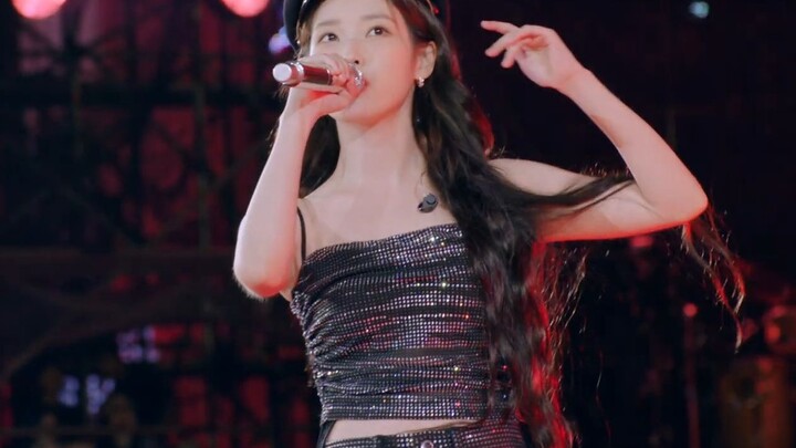 IU Shh.. Concert HD Stage