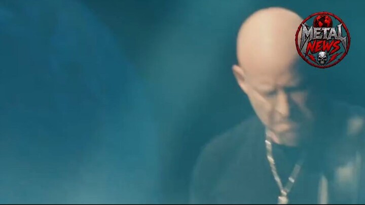 Nickelback_-_Leave_Me_Behind_Official_Music_Video_cut_9x16