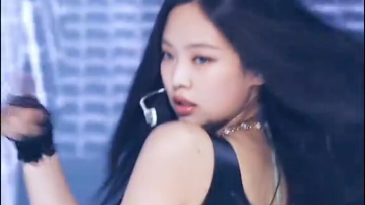 Berbagai cara idola membocorkan comeback mereka