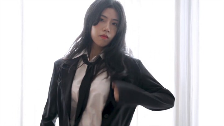 Skipping work to go clubbing♥Film and TV company's top actress⑤Film talk