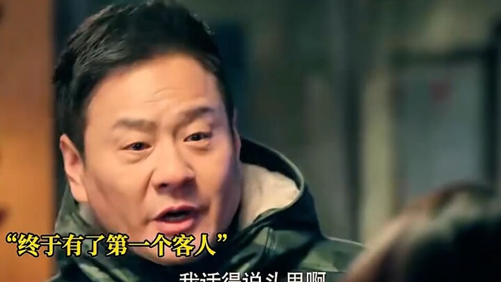 A bowl of noodles sells for 50 yuan, and the shop only serves 100 bowls a day—yet the owner still ra