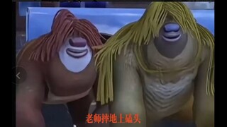 老师领舞摔倒，学生们竟无一上前搀扶