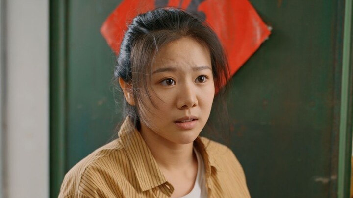 We often forget that before becoming a mother, our mom was someone else's daughter.