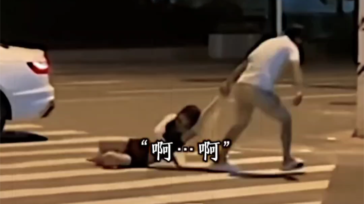 “ความรักช่างเหมือนเป็นเพียงเรื่องตลก”