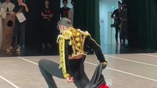 来你告诉我跳国标舞的是不是纯爷们儿！！！