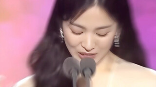 Yanzhen~ I won the prize! Qiao Mei is a little naughty, help, help, Qiao Mei is really beautiful! Se