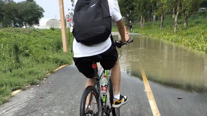 "Dangkal sekali, aku akan pergi ke sana saja"