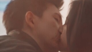 LOL!! Li Xian and Zhou Yutong played rough men in literature and they went crazy!! A passionate kiss