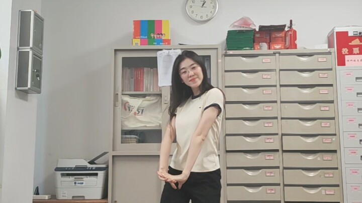 I'll join in Lemon Fork's angel challenge too!