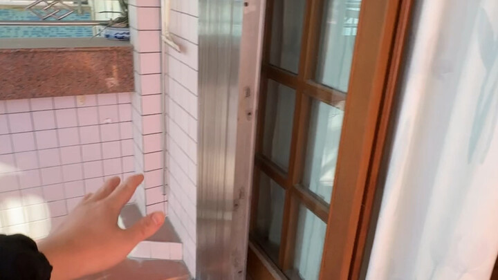 Mulai bekerja sejak usia 15 tahun, kini di usia 32 tahun, akhirnya aku memiliki rumah pertama dalam 