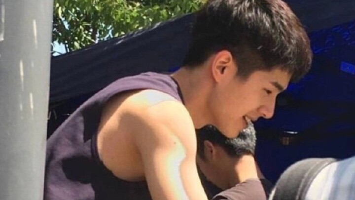 Liu Haoran seriously looks like the perfect boyfriend material!!!