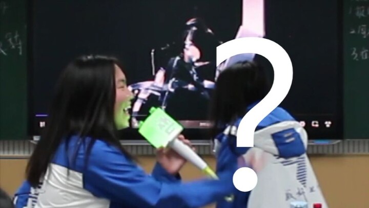 Jauhi teman sekelasmu yang menyukai Kpop
