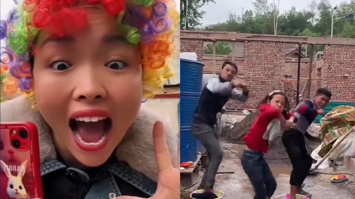 أي أخت صغيرة هي صديقتك المقربة