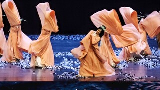 การแสดงบัลเล่ต์ "ซานจื้ออวิ๋นหาง" กลับมาอีกครั้ง: ทุกช่วงเวลาเต็มไปด้วยพลัง สนุกสุดเหวี่ยง