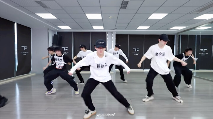 Kalau posisi C tepat, rasanya bakal sangat nikmat!