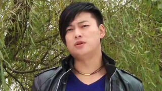 Akamon Wei mengendalikan delapan prajurit