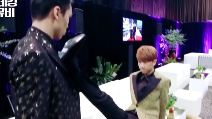 【SEVENTEEN】มองไม่ชัดก็ไม่กล้ารับ พอเห็นชัดแล้วก็ไม่อยากยอมรับ แบบนี้ยังไม่หัวเราะกันอีก พวกคุณเป็นทห