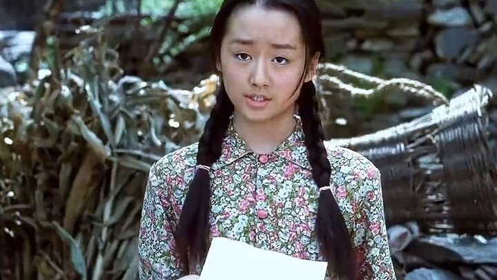 What I caught today isn't grass—it's fate. There's no second chance once it's decided.