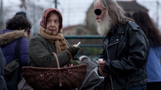 The old lady who was at the end of her rope chose to sell drugs to make money, but she accidentally 