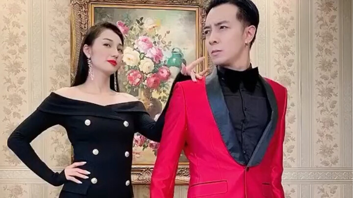 Hôm nay là ngày cuối cùng của năm 2019 rồi, xin gửi đến mọi người một điệu nhảy thật đẹp, chúc mọi n