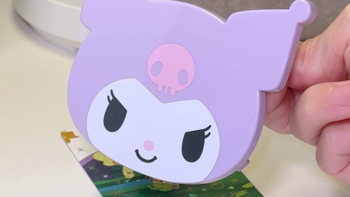 ทำไมต้องกดการ์ดกันนะ? มีใครรู้เรื่องบ้างไหม?