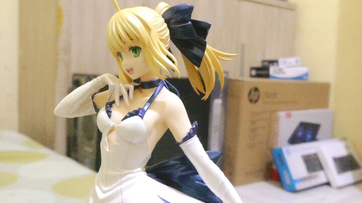 Figurine Saber Dress Code 1/7 by ALTER