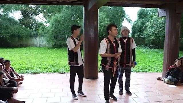 Ngô kiến Huy đối thơ Lê Vương Bảo Lâm