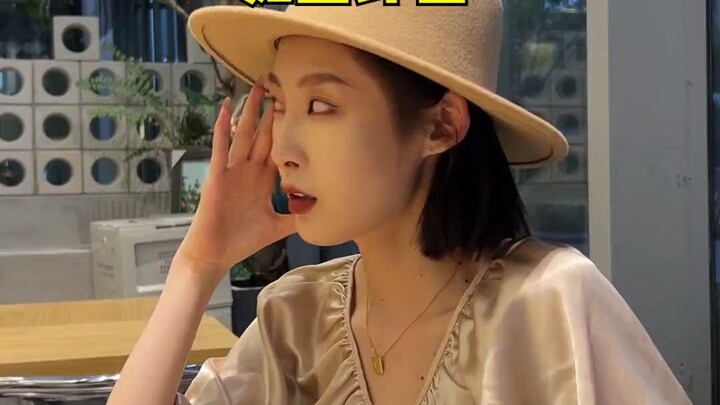 สาวสวยยืนเรียงกัน หนุ่มโง่หลบไป!