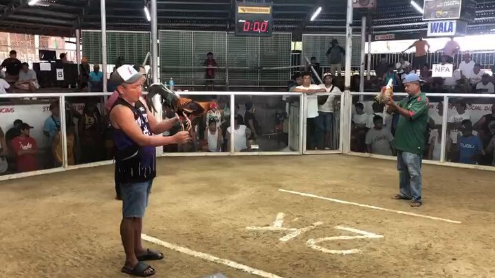 nagwawalis sa gradas