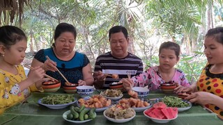 Chia Sẻ Bí Quyết Ngâm Dưa Leo Chua Ngọt và Món Thịt Heo Kho Trứng Vào Dịp Tết | TKQ & Family T889