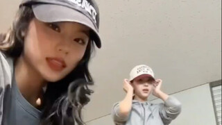 ใครว่าเกิร์ลกรุ๊ปเต้นท่าบอยแบนด์แล้วไม่สวย? รวมท่าเต้นบอยแบนด์ของ ITZY ที่ฉันชอบมาก!