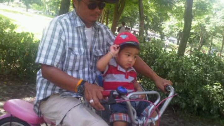 ตลกชวน3คนพาเดินสวนรถไฟ ในกรุงเทพ เราสนุกสนานและเป็นเพื่อนสนิทด้วยกันนะครับ| PJ Channel