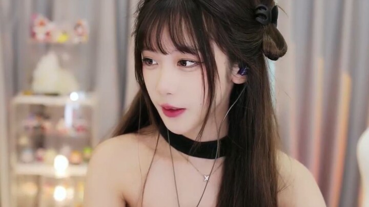 让我跳个舞庆祝一下，那就经典再现黑桃A