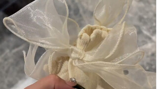 Come on, a boyfriend who's willing to wear bow-knot socks with you is seriously cool!