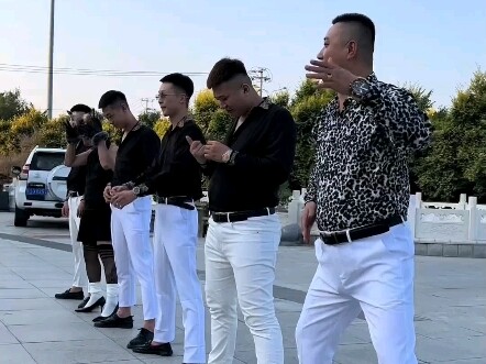 Here comes the Frostlander rogue