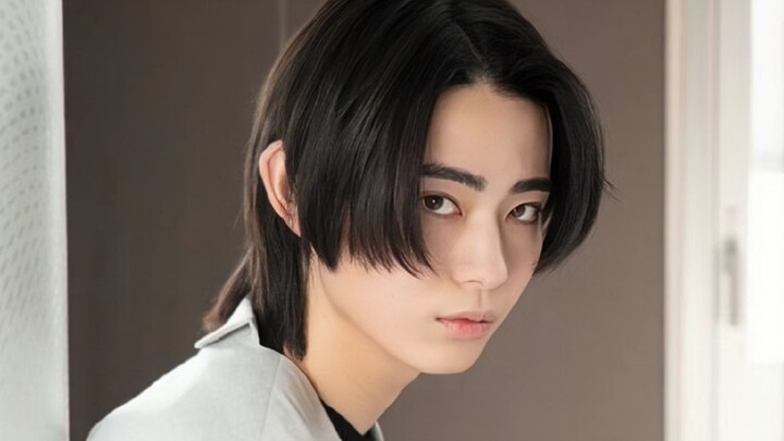 This "half-alive, half-dead" S&M vibe is so hot!