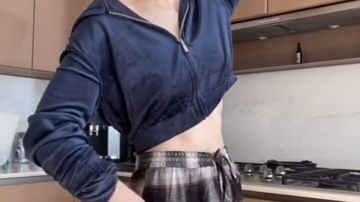 [kallmekris] 如何避免打错招呼的尴尬