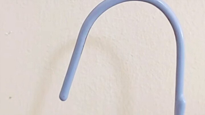 A hook snatched online for 9.9 yuan
