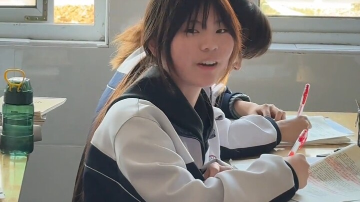 Bạn thích ai nhất trong lớp mình?