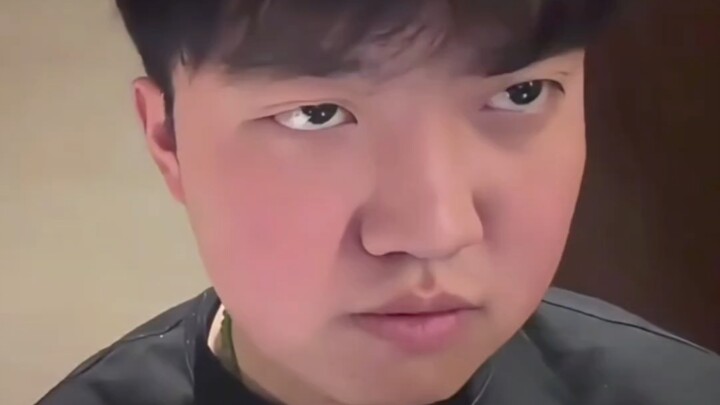 Kumpulan Adegan Ikonik KangKang