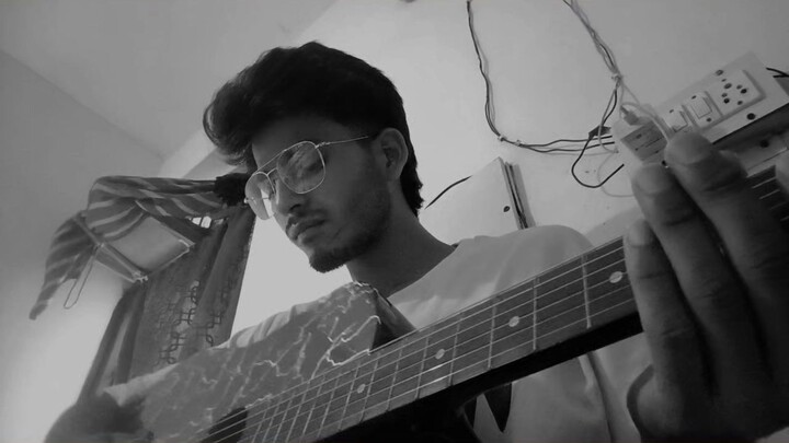 guitar playe in ist time 🫠😊