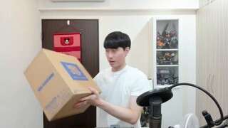 Patung naga hitam bermata merah asli ini sungguh konyol [anjing tampan/unboxing]