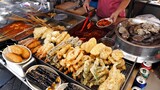 바삭한 튀김이 기가막힌? 20년 전통 포장마차 분식맛집! 떡볶이, 튀김, 어묵 / Spicy rice cake " Tteokbokki " / korean street food
