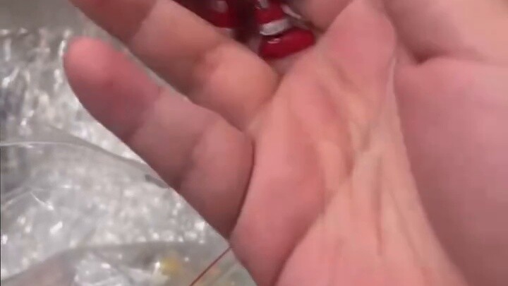One-touch armor blasting? A ghost that can switch its form? Unboxing the abstract toys that Bandai h