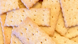 Bánh quy giòn kem phô mai/cream cheese crackers_Công thức bánh crackers vị mặn giòn tan_Bếp Hoa